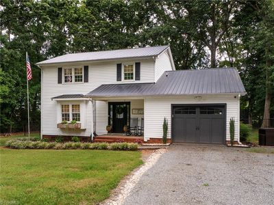 Property at 3034 Glenwood Dr, Graham, NC