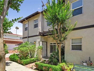 77 Sierra Madre Blvd #13