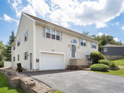 12 Montgomery Ave