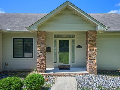 30 Overlook Dr