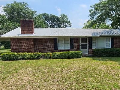 329 Stadium Dr