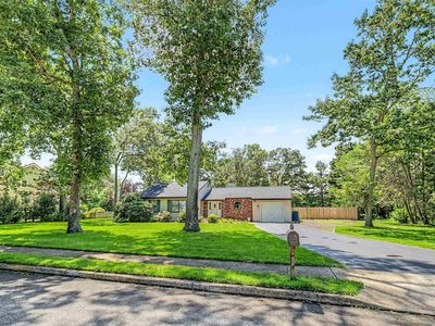 38 Jill Ave