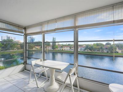 2880 NE 203rd St #36