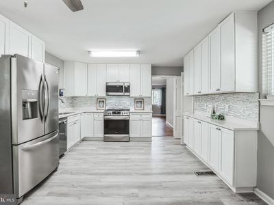 5505 Ventnor Ln