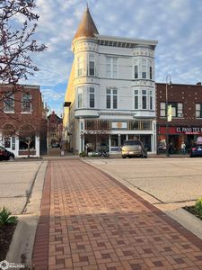 51 E Broadway Ave Suite 201