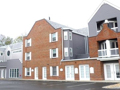 212 Humphrey St Suite 202