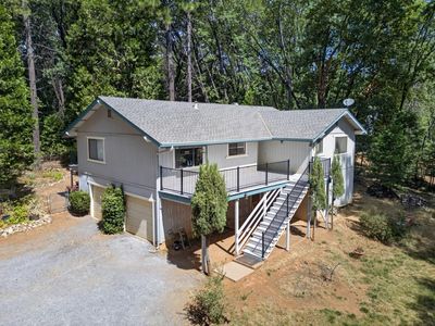 5524 Crestline Dr