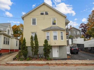 329 Plainfield St