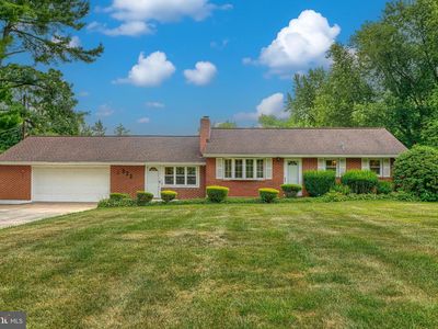 323 Montgomery Dr