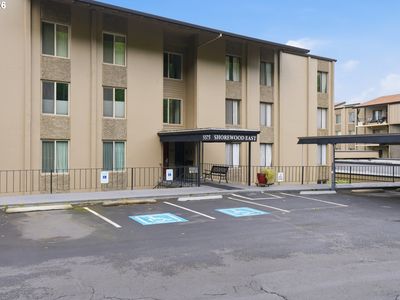 5575 E Evergreen Blvd APT 4406
