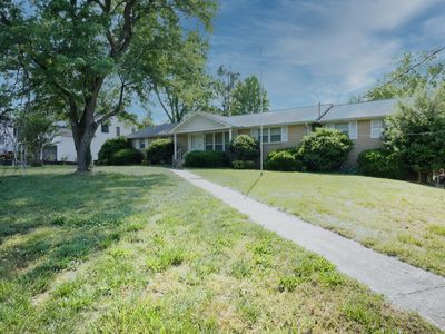 5109 Ashley Dr
