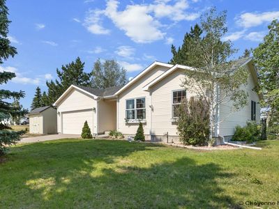 Property at 7818 Surrey Rd, Cheyenne, WY