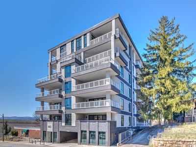 145 Biltmore Ave #205