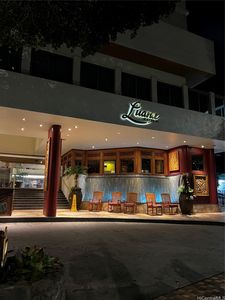 2045 Kalakaua Ave APT 1101