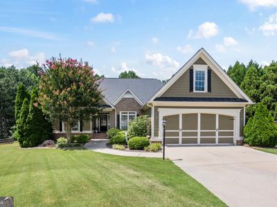1215 James Walter Dr