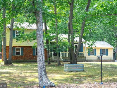 28 Elmwood Dr