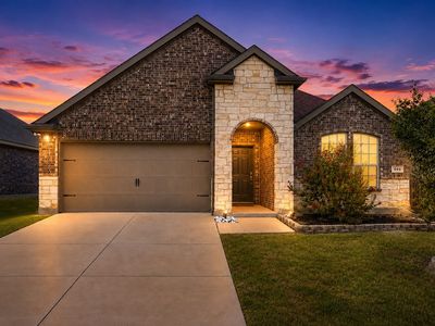 800 Goldenrod Ln