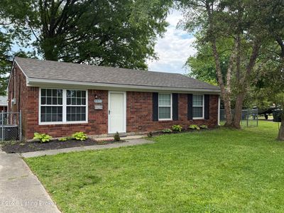 Property at 4021 Tally Ho Ct, Jeffersontown, KY
