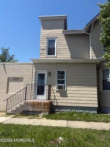 723 White Horse