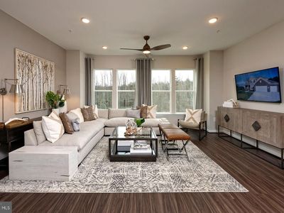 105 Waterleaf Dr