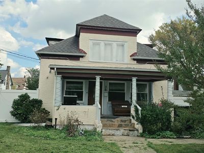 36 W Woodbine Drive