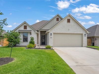 2902 Captain Ct