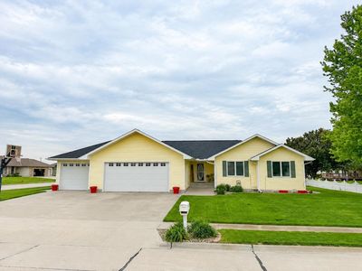 361 S 4th Ave