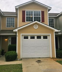 205 Winthrope Ln