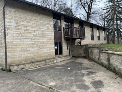 246 Edison St