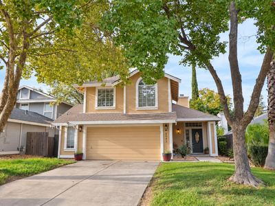 4643 Shade Tree Way