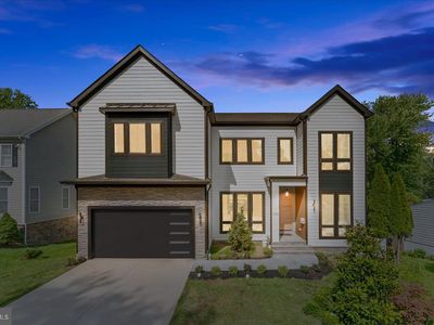 1110 Hillcrest Dr SW