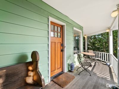 2112 NE 55th Street