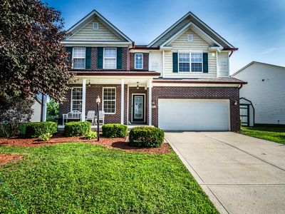 7407 Ponderosa Pines Ln