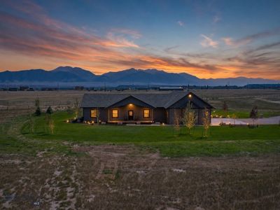 5 Wheat Grass Ct