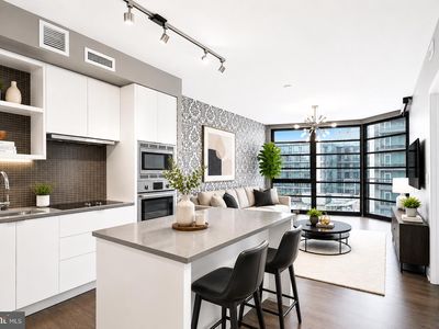 1300 4th St SE Unit 713