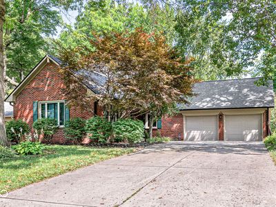 523 Verwood Ct
