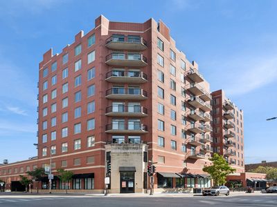 515 Main St APT 609