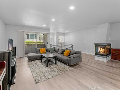 2101 Glenada Ave APT 2