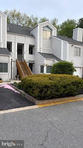 204 Michelle Ct #100