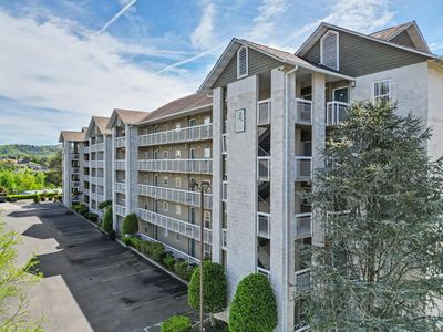 205 Ogle Dr #424