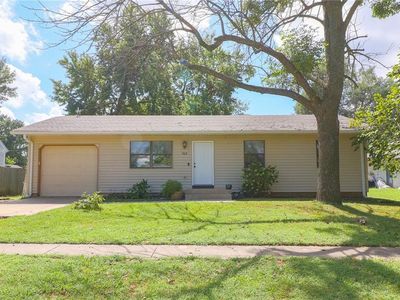 303 E Arctic St