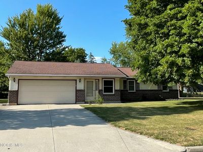 419 Lawndale Dr