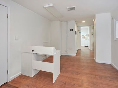 11 E 86th St Floor 1