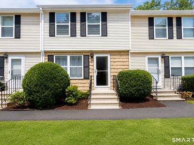 Property at 4 Mulberry Lane #4, Glastonbury, CT