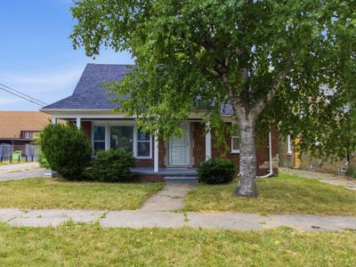 18990 Hamburg St