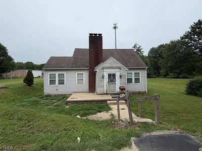 1564 Niles Cortland Rd SE