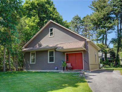 210 Elm Dr
