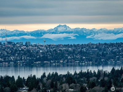 650 Bellevue Way NE #3705