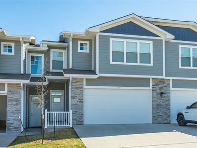 1405 NE Mocking Bird Ln