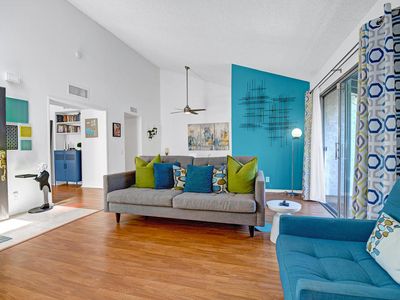 1338 S Camino Real